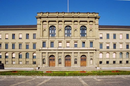 ETH Zurich, Suisse. Bâtiment principal de l'école. Le bâtiment principal de l'EPFZ.