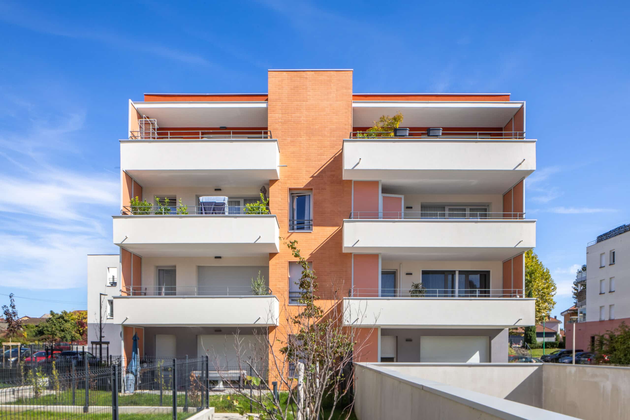 Programme maison de sante et logements, Archibulle architectes, La Verpillere, Isere.